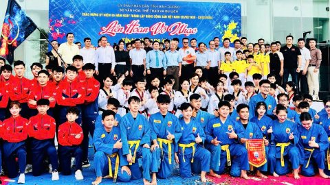 Sôi nổi Liên hoan Võ nhạc mừng Đảng - mừng Xuân Ất Tỵ 2025 tại Bình Dương Sôi nổi Liên hoan Võ nhạc mừng Đảng - mừng Xuân Ất Tỵ 2025 tại Bình Dương