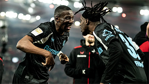 Ngược dòng không tưởng, Leverkusen hâm nóng cuộc đua vô địch Bundesliga Ngược dòng không tưởng, Leverkusen hâm nóng cuộc đua vô địch Bundesliga