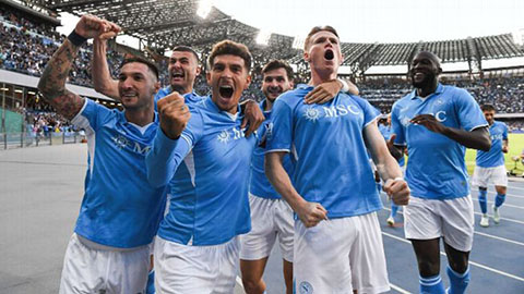 7 chiến binh Vàng của Napoli 7 chiến binh Vàng của Napoli