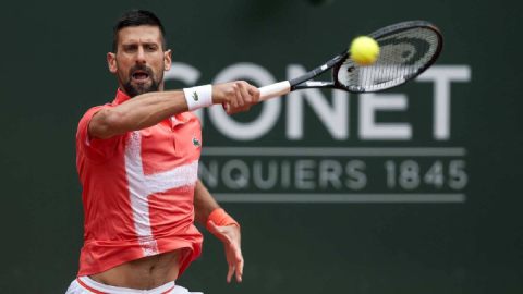 Djokovic thắng trận đầu trên sân đất nện đón tuổi 38, tiến vào tứ kết Geneva Open Djokovic thắng trận đầu trên sân đất nện đón tuổi 38, tiến vào tứ kết Geneva Open
