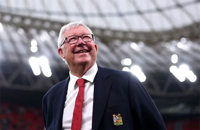 Sir Alex từng có 26 năm dẫn dắt MU
