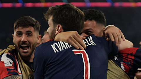 Kvaratskhelia đăng hình Ronaldo sau khi cùng PSG vô địch Champions League Kvaratskhelia đăng hình Ronaldo sau khi cùng PSG vô địch Champions League