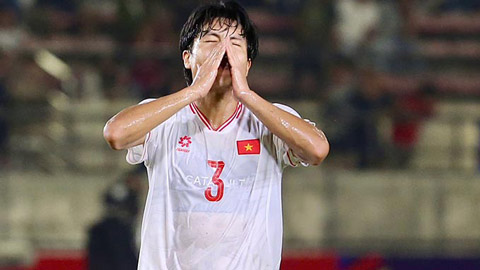 Quên Văn Hậu đi, đây mới là ‘siêu hậu vệ’ của HLV Kim Sang Sik Quên Văn Hậu đi, đây mới là ‘siêu hậu vệ’ của HLV Kim Sang Sik