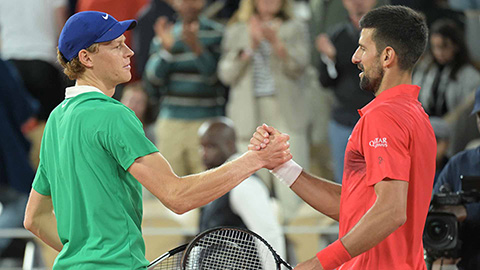 Bán kết Roland Garros: Sinner chấm dứt đế chế Djokovic, chung kết trong mơ với Alcaraz Bán kết Roland Garros: Sinner chấm dứt đế chế Djokovic, chung kết trong mơ với Alcaraz