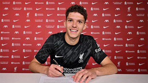 Liverpool trình làng tân binh thứ 2 ở hè 2025 Liverpool trình làng tân binh thứ 2 ở hè 2025