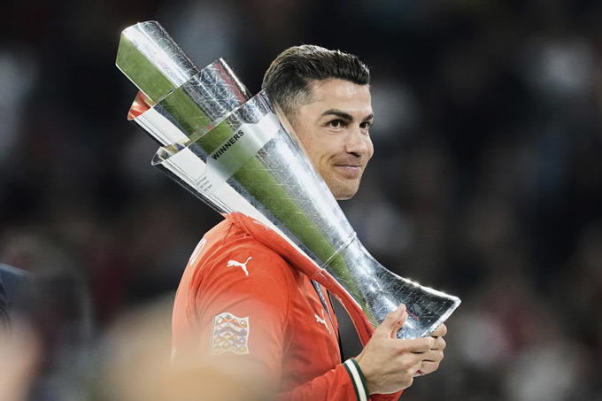 Ronaldo đã cùng Bồ Đào Nha vô địch Nations League