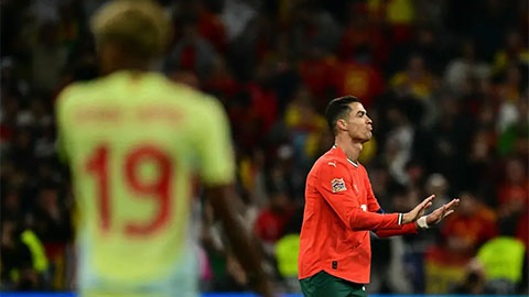 Cristiano Ronaldo đưa ra yêu cầu dứt khoát với Lamine Yamal Cristiano Ronaldo đưa ra yêu cầu dứt khoát với Lamine Yamal