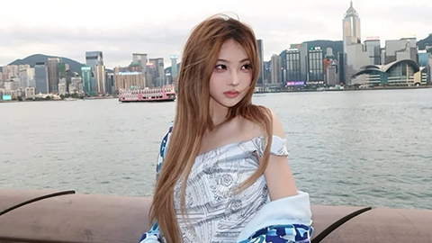 Thần tiên tỷ tỷ bóng chuyền xứ Trung gây sốt ở AVC Nations Cup 2025, cao 1m8 & nhan sắc chuẩn hot girl Thần tiên tỷ tỷ bóng chuyền xứ Trung gây sốt ở AVC Nations Cup 2025, cao 1m8 & nhan sắc chuẩn hot girl