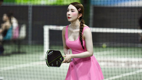 Vẻ đẹp 'thần tiên tỷ tỷ' của 'Cá sấu chúa' Quỳnh Nga trên sân pickleball Vẻ đẹp 'thần tiên tỷ tỷ' của 'Cá sấu chúa' Quỳnh Nga trên sân pickleball