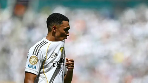 Trent, hãy bớt mộng tưởng về Real Madrid! Trent, hãy bớt mộng tưởng về Real Madrid!