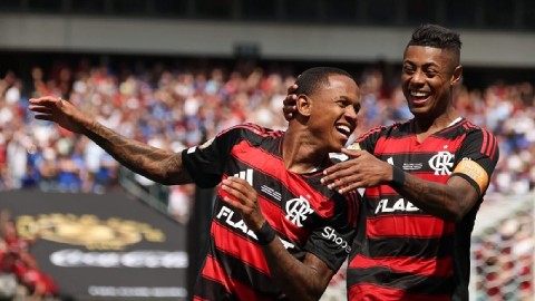 Flamengo giương cao ngọn cờ Brazil tại FIFA Club World Cup Flamengo giương cao ngọn cờ Brazil tại FIFA Club World Cup