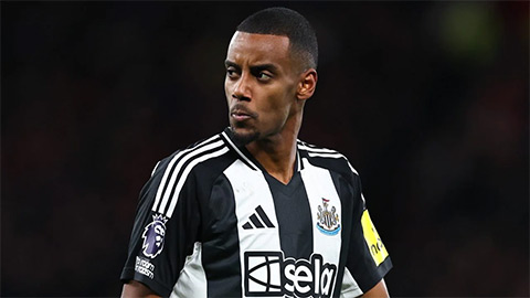 Chuyện gì đang xảy ra với Liverpool và Isak? Chuyện gì đang xảy ra với Liverpool và Isak?