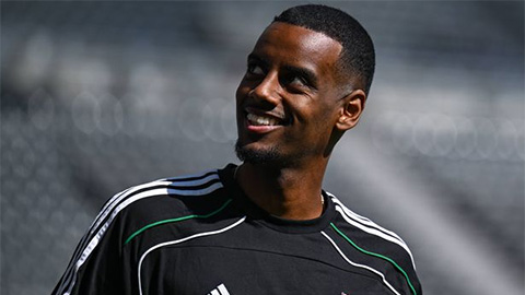 Newcastle chơi lớn với Alexander Isak Newcastle chơi lớn với Alexander Isak