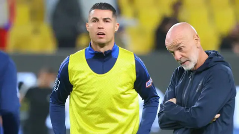 Cristiano Ronaldo có hành động đặc biệt sau khi HLV Stefano Pioli rời Al Nassr Cristiano Ronaldo có hành động đặc biệt sau khi HLV Stefano Pioli rời Al Nassr