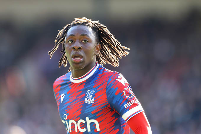 Arsenal đã tham gia vào cuộc đua giành ngôi sao tấn công Eberechi Eze