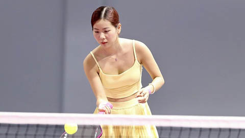 Hot girl Hương Ly chia sẻ bí quyết 'lương 10 triệu vẫn đánh pickleball' Hot girl Hương Ly chia sẻ bí quyết 'lương 10 triệu vẫn đánh pickleball'