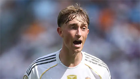 Bố của Dean Huijsen châm chọc Man City, Barca và Atletico