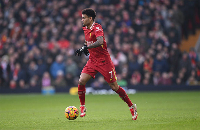 Barca gặp khó khăn trong việc đáp ứng mức phí chuyển nhượng của Diaz