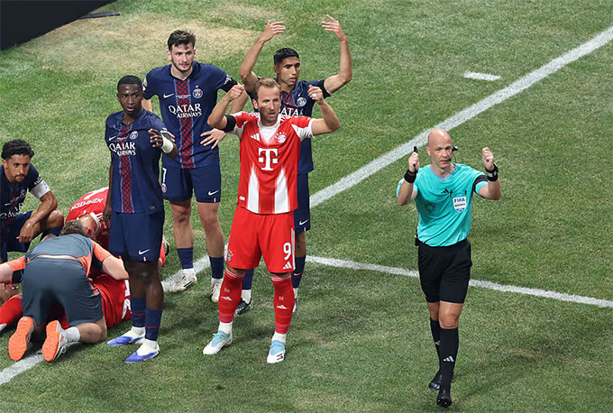 Musiala dính chấn thương nặng sau pha va chạm với Donnarumma