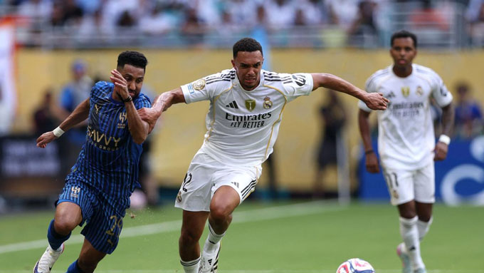 Các cầu thủ Real bây giờ rất chịu khó di chuyển