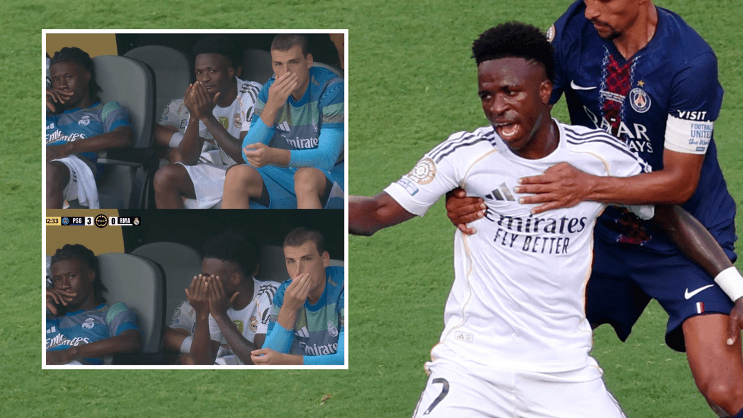Vinicius bị bắt quả tang cười đều khi chứng kiến PSG ghi bàn