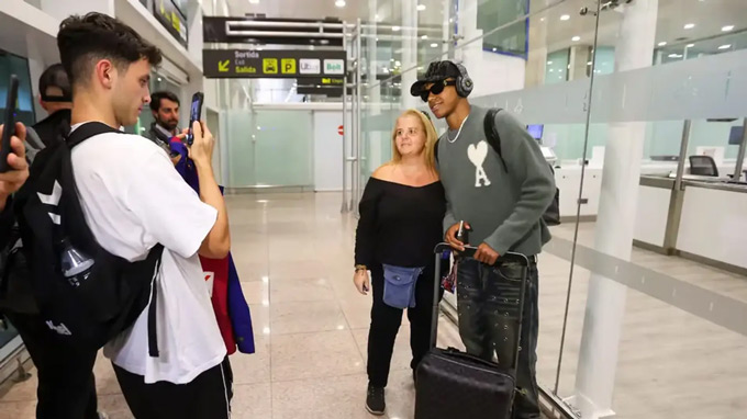 Yamal được nhiều cổ động viên mến mộ