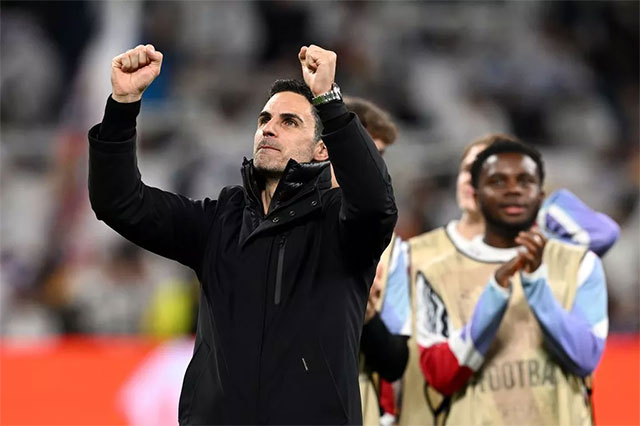 Arsenal đã đánh bại Liverpool trong cuộc chiến giành Wright