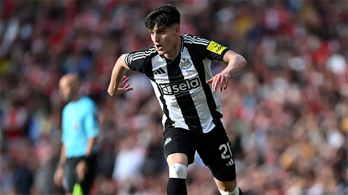 Livramento là mục tiêu lý tưởng của Man City