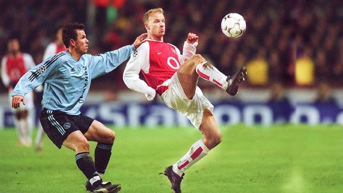 Bergkamp luôn được coi là một nghệ sỹ sân cỏ