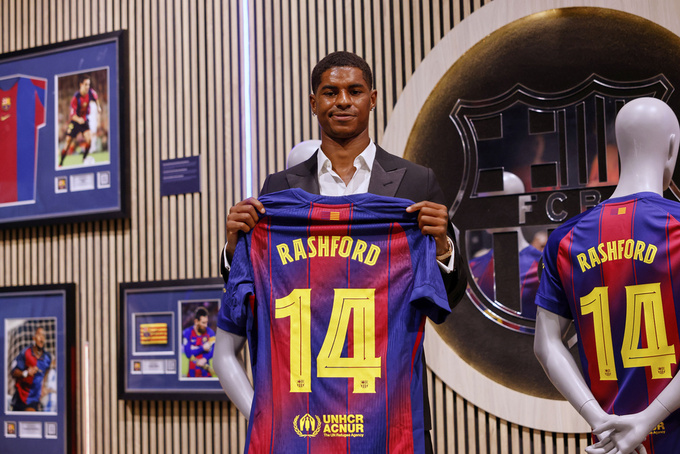 Marcus Rashford sẽ mang áo số 14 tại Barca ở mùa 2025/26