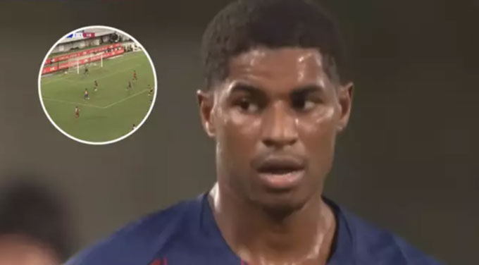 Rashford đã có trận ra mắt Barca