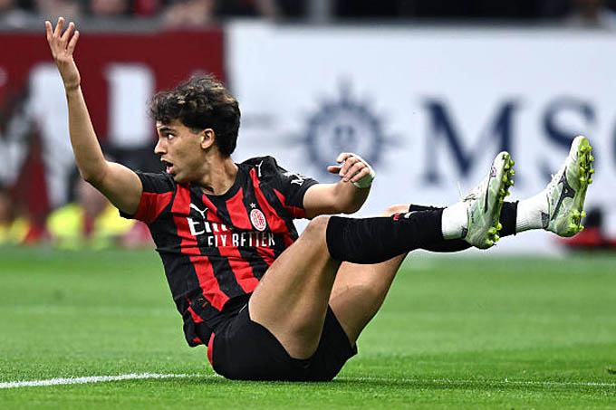 Joao Felix và sự sụp đổ khó hiểu nhất bóng đá