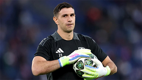 Chelsea có thể cướp Emi Martinez khỏi tay MU Chelsea có thể cướp Emi Martinez khỏi tay MU
