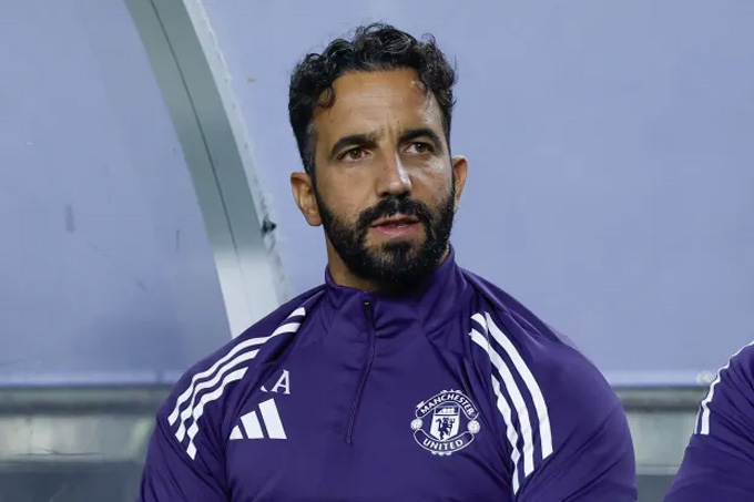 Amorim đang có trong tay nhiều quân bài chất lượng