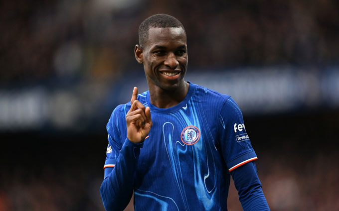 Jackson sắp sang Newcastle