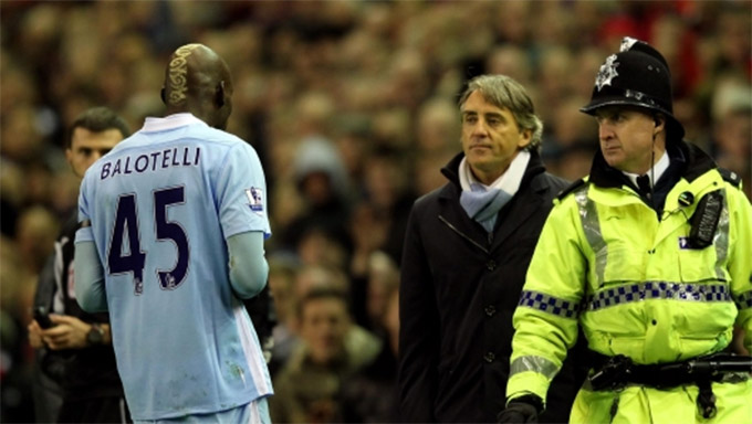 Balotelli không theo dõi Serie A