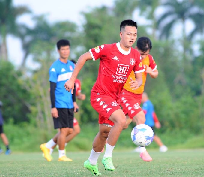 Hữu Sơn là gương mặt được kỳ vọng ở đội bóng đất Cảng. Ảnh: Enrik Tùng