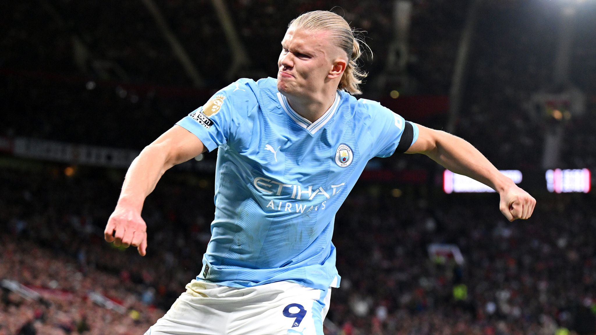 Haaland của Man City được đánh giá là ứng cử viên sáng giá nhất với tỷ lệ 11/8