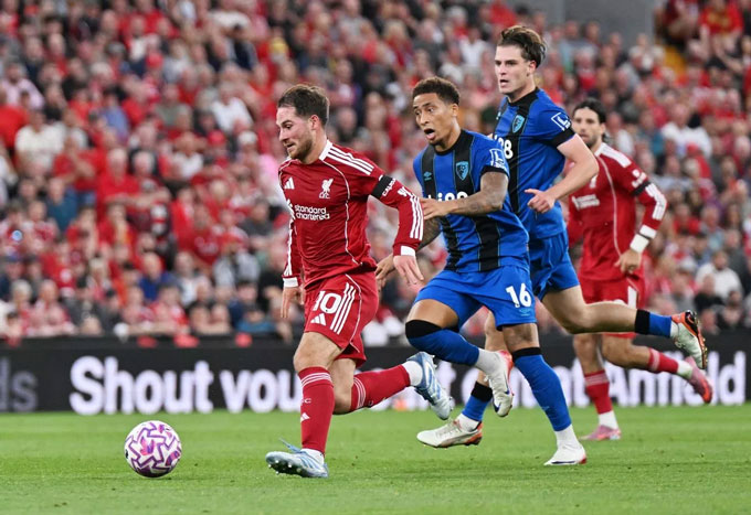 Mac Allister cho thấy vai trò quan trọng nơi tuyến giữa của Liverpool