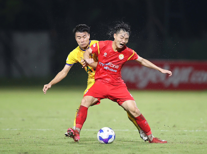 Hiểu Minh và các đồng đội ở PVF-CAND liệu có làm nên bất ngờ tại Lạch Tray? Ảnh: Minh Tuấn