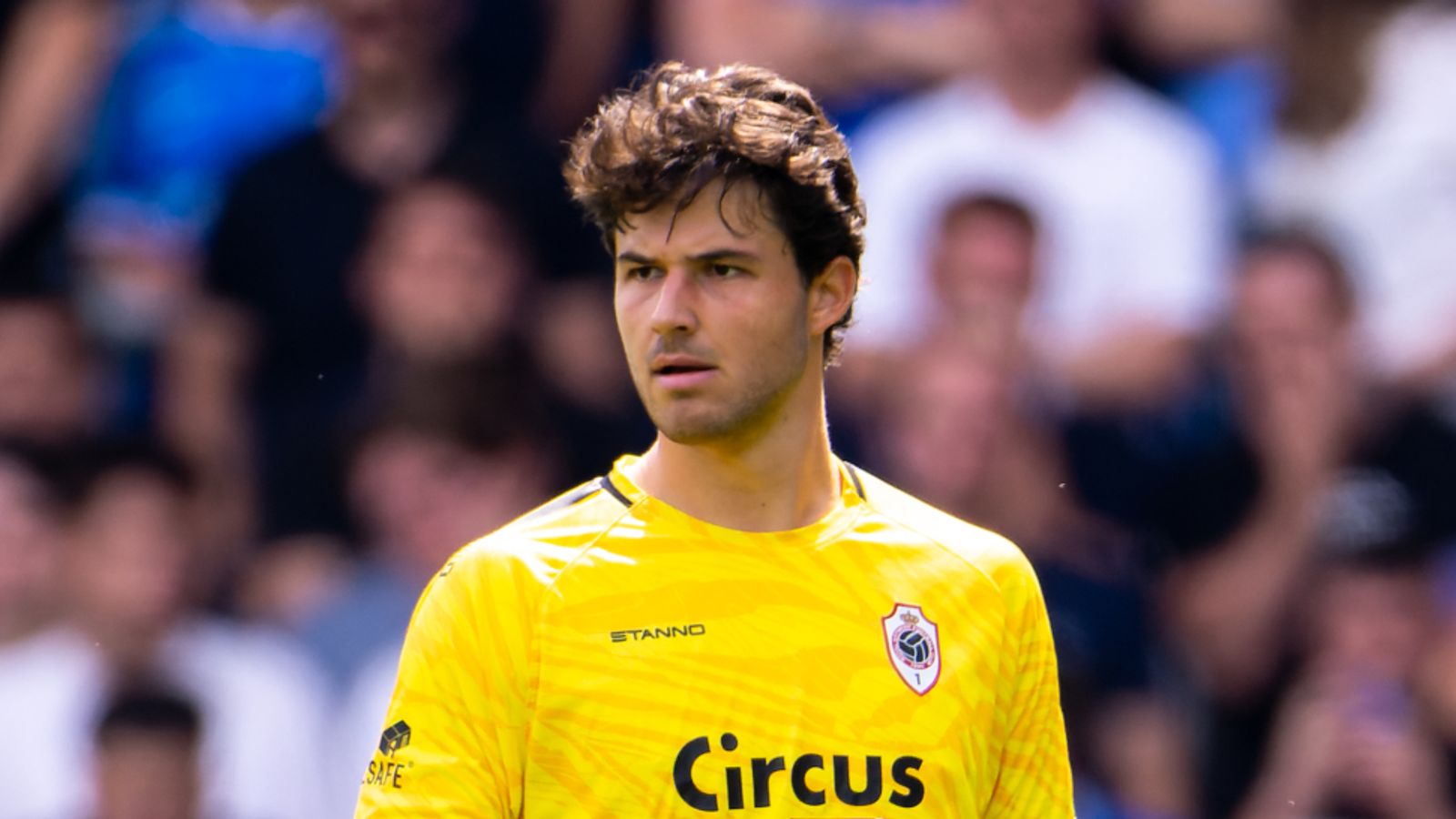 Lammens có một tinh thần cực kỳ mạnh mẽ và luôn giữ được bình tĩnh trong mọi tình huống