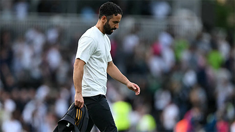 Amorim phê bình học trò quên cách chơi bóng sau bàn thắng vào lưới Fulham Amorim phê bình học trò quên cách chơi bóng sau bàn thắng vào lưới Fulham