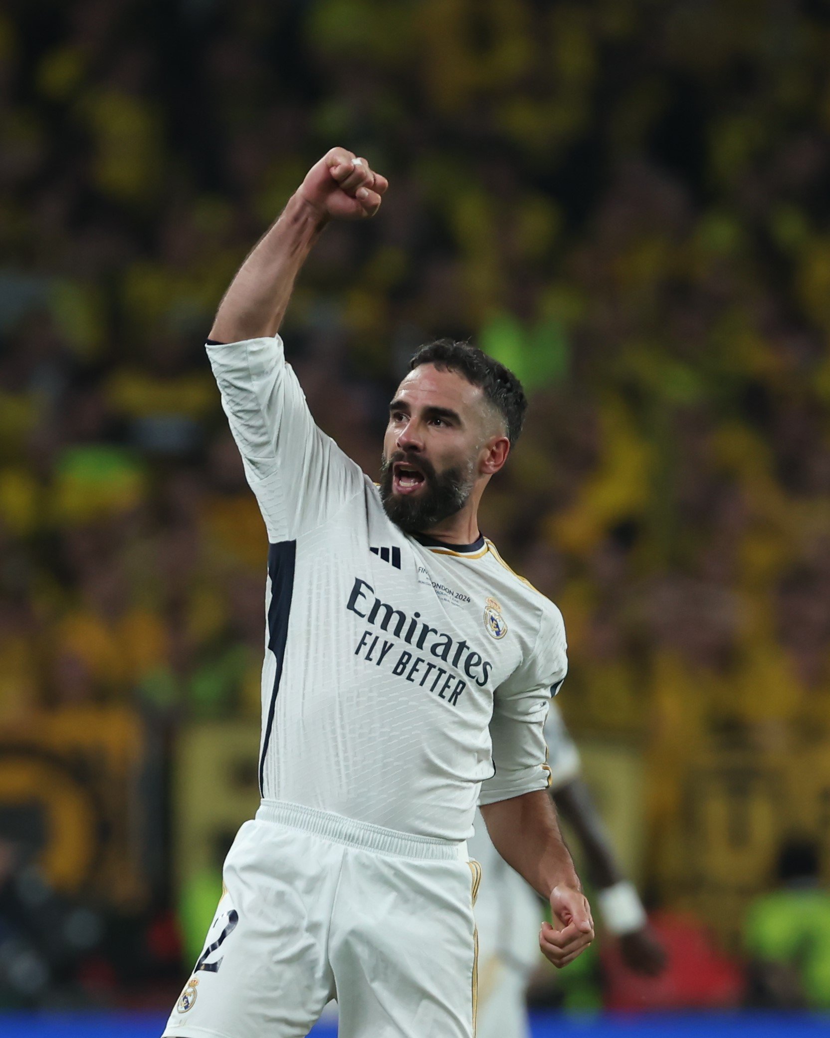 Dani Carvajal trở lại đội hình chính ở trận Real Madrid gặp Real Oviedo