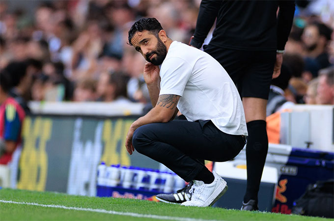 Amotim không xứng đáng ngồi ghế chỉ đạo MU?