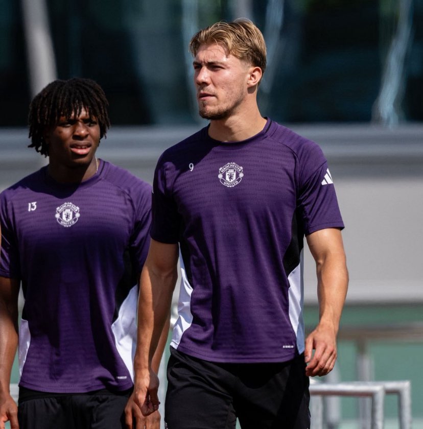 Hojlund giờ không còn nằm trong kế hoạch của MU