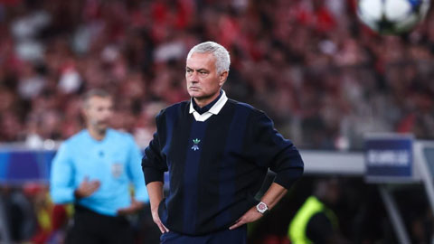 Play-off Champions League: Fenerbahce của Mourinho bị loại, xác định xong 36 đội dự vòng phân hạng  Play-off Champions League: Fenerbahce của Mourinho bị loại, xác định xong 36 đội dự vòng phân hạng