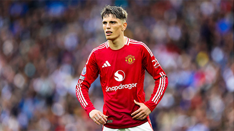 Top 5 vụ bán ra đắt giá nhất của MU: Garnacho đá bay Beckham  Top 5 vụ bán ra đắt giá nhất của MU: Garnacho đá bay Beckham