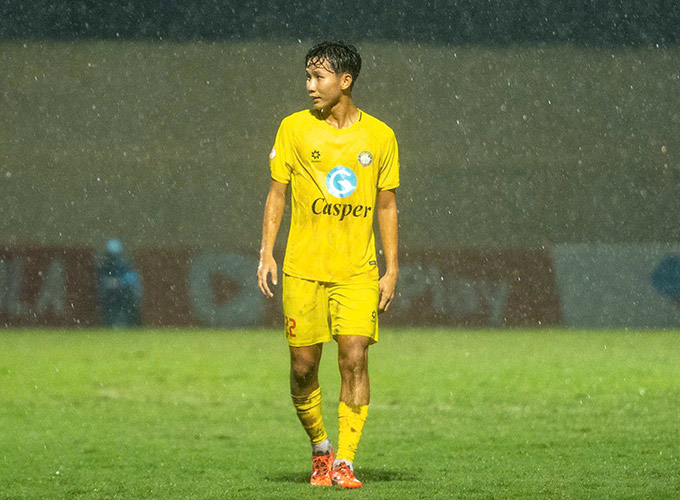 Damoth Thongkhamsavath không thể cùng U23 Lào dự vòng loại U23 châu Á 2026 - Ảnh: Đức Cường 