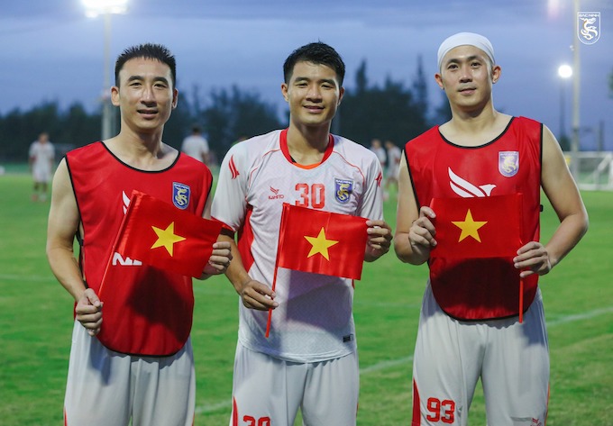 Các hảo thủ V.League vừa được tân binh Bắc Ninh mang về ở mùa giải 2025/26. Ảnh: FBNV
