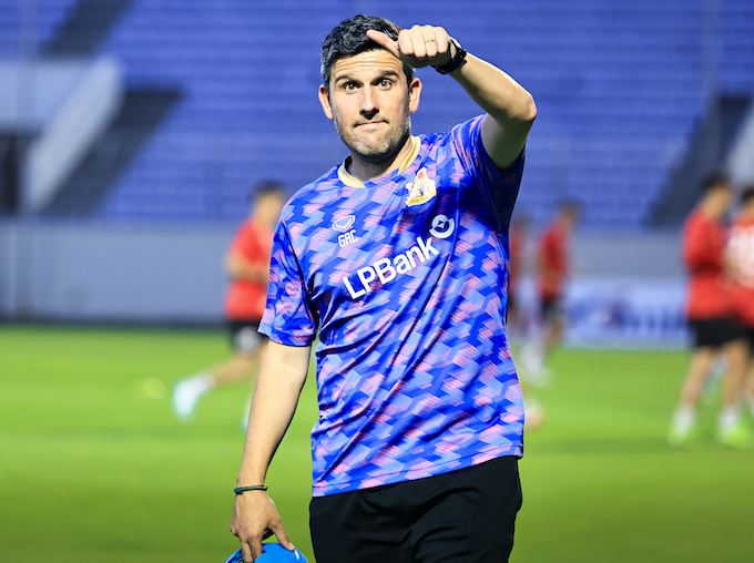 HLV Albadalejo của Ninh Bình. Ảnh: Đức Cường 